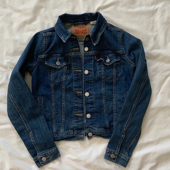 Juniors Levi Strauss & Co. Jean Jacket - Picture 1 of 7